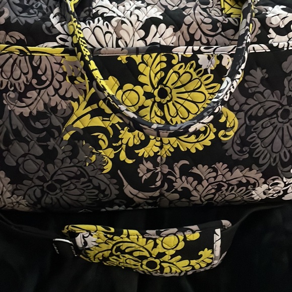 Vera Bradley Travel Weekender Baroque Pattern - Picture 3 of 3